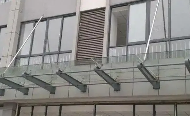 雨篷拉杆长细比的科学取值探讨