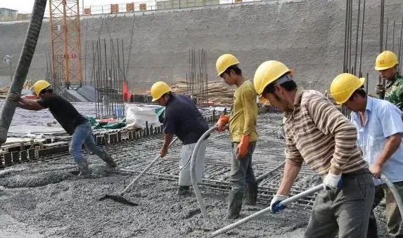 “不同标号混凝土接茬” 施工工艺全面剖析，一看就懂。