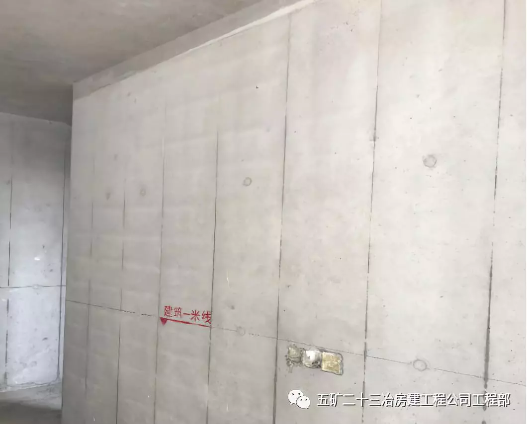 高层住宅铝合金模板加精确砌块薄抹灰施工工法