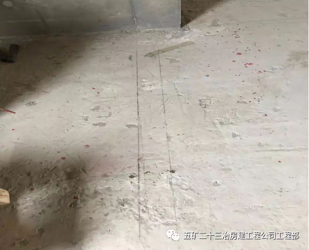 高层住宅铝合金模板加精确砌块薄抹灰施工工法