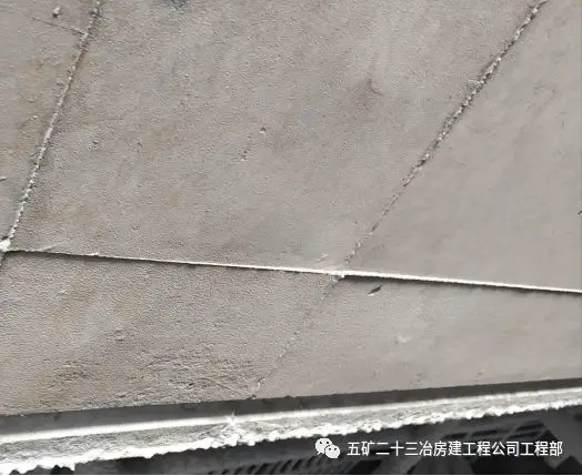 高层住宅铝合金模板加精确砌块薄抹灰施工工法