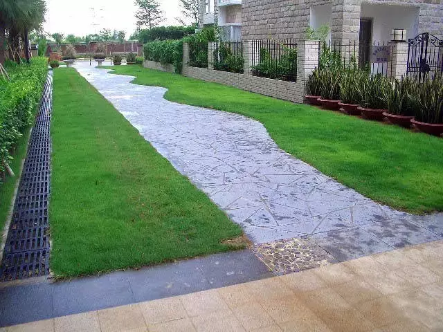消防扑救面常见的几种景观处理方式