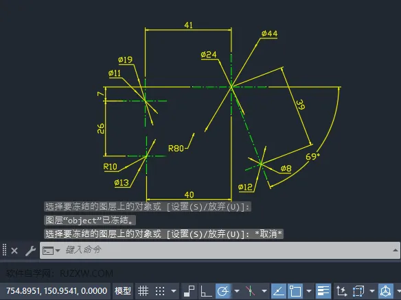 CAD2023如何冻结选定对象的图层