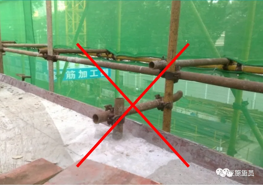 现场图文讲解，落地式钢管脚手架架体构造及要求！