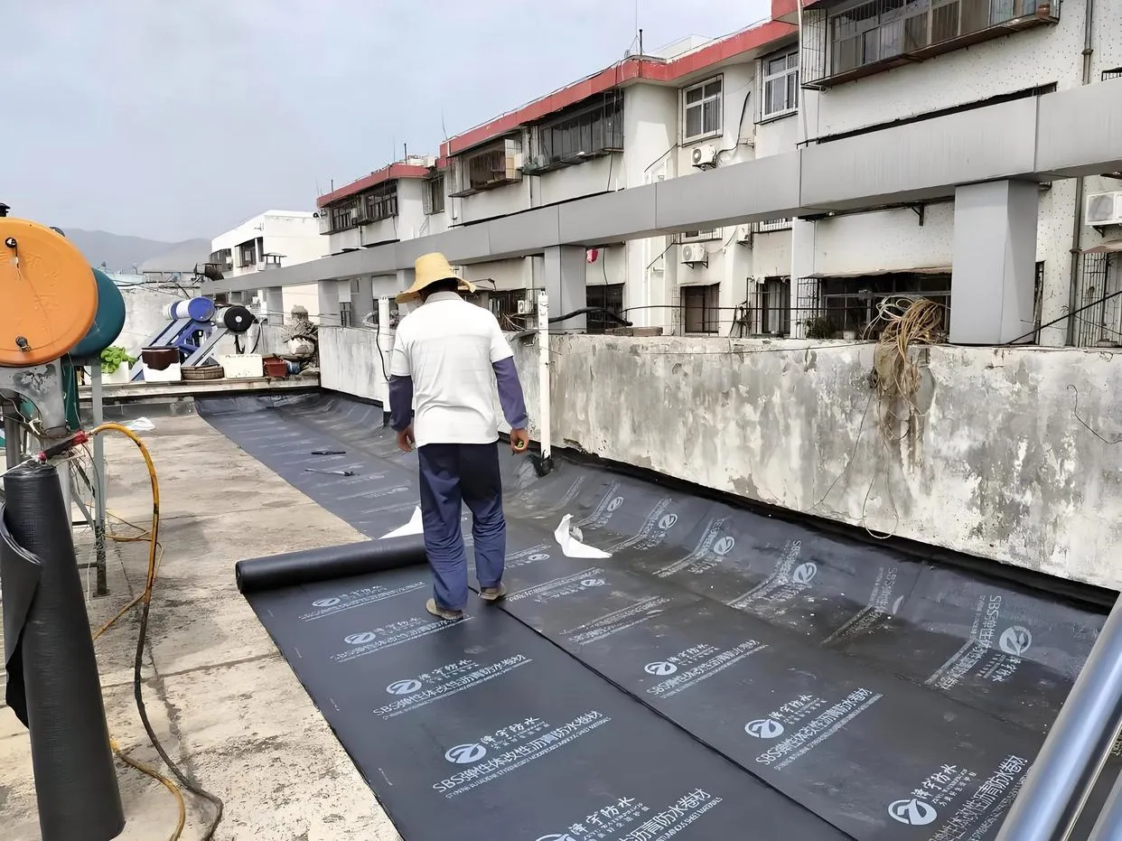 SBS防水卷材施工这些硬核细节五步到位，确保零空鼓渗漏