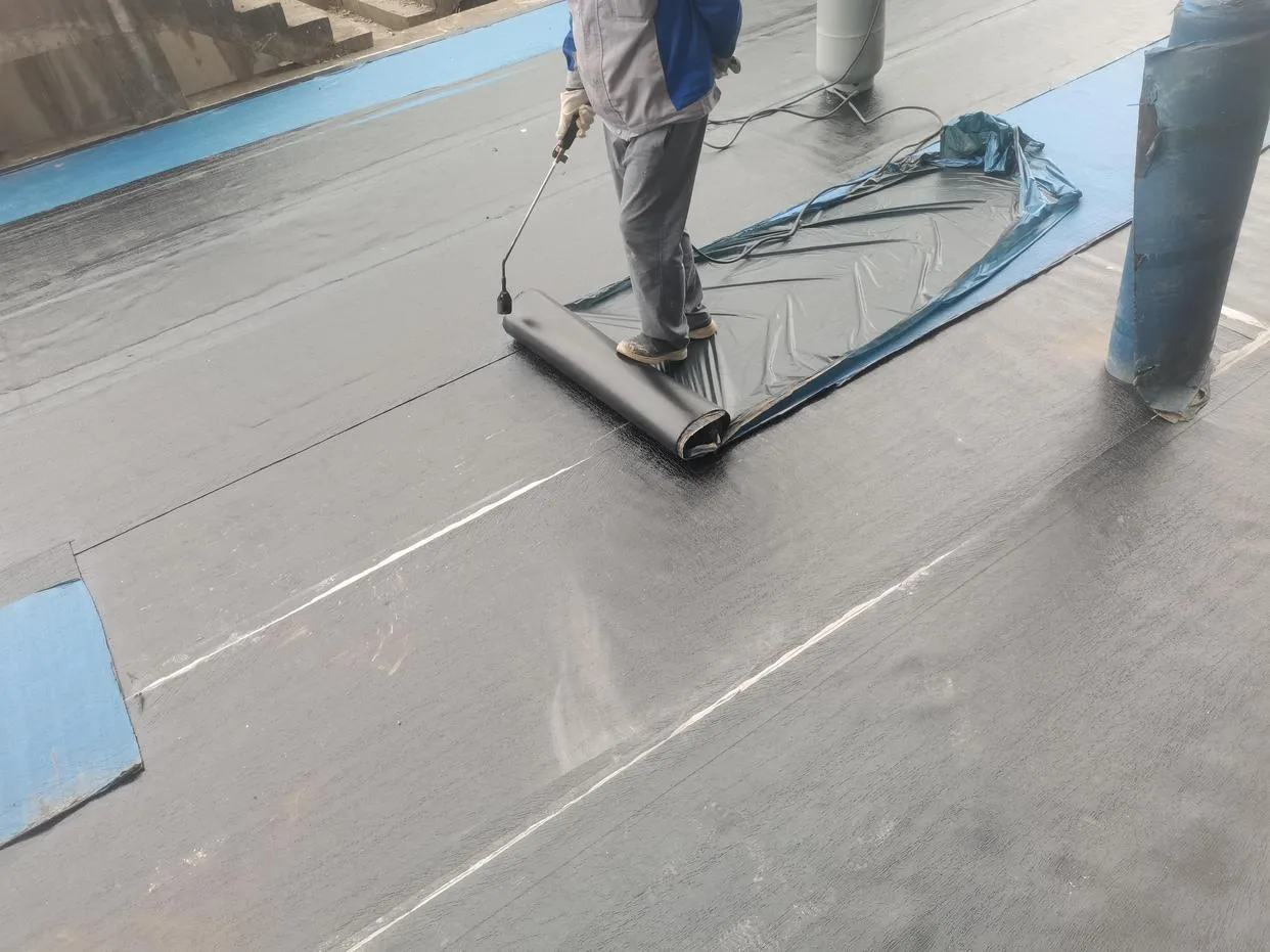 防水卷材的“耐根穿刺”是啥？如何做到车库顶板种大树？