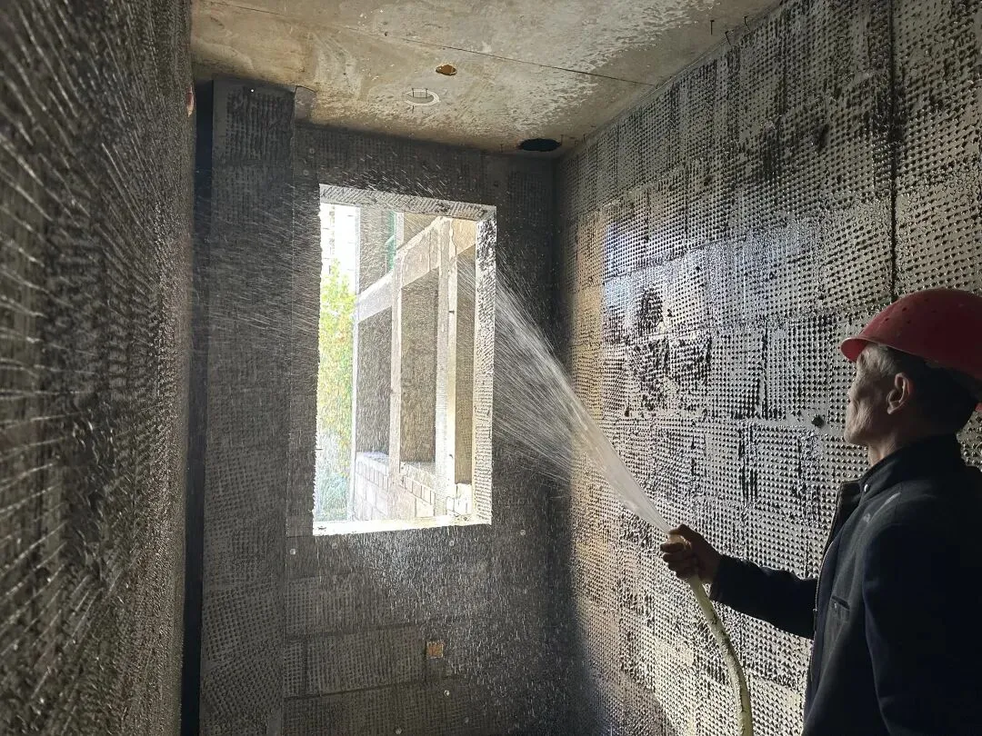 墙面拍浆拉毛怎么做?且看标准的工地如何施工?